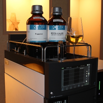 Zda pít či nepít, to je oč tu běží…